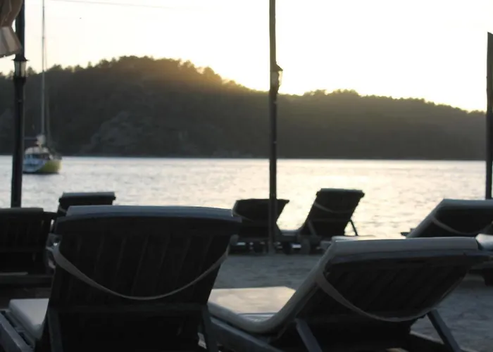 Sakin Vadi Winehouse Alojamento de Acomodação e Pequeno-almoço Orhaniye (Marmaris)