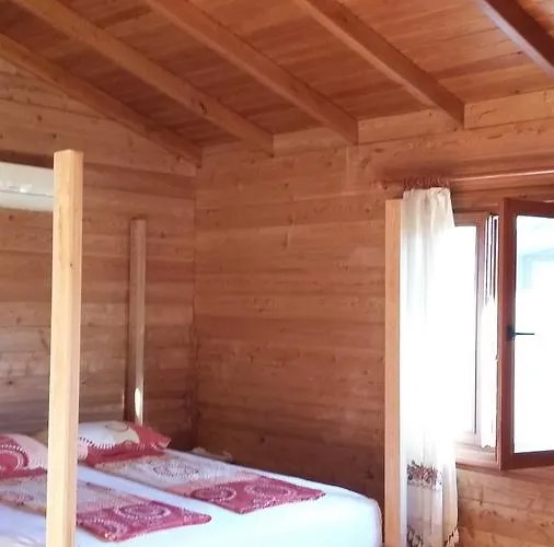 Sakin Vadi Winehouse B&B 3*