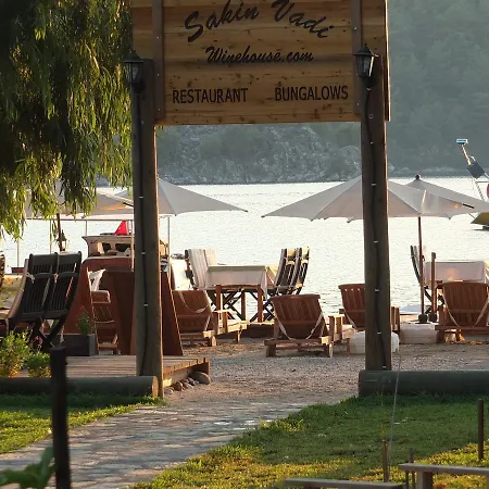 Bed & Breakfast Sakin Vadi Winehouse *